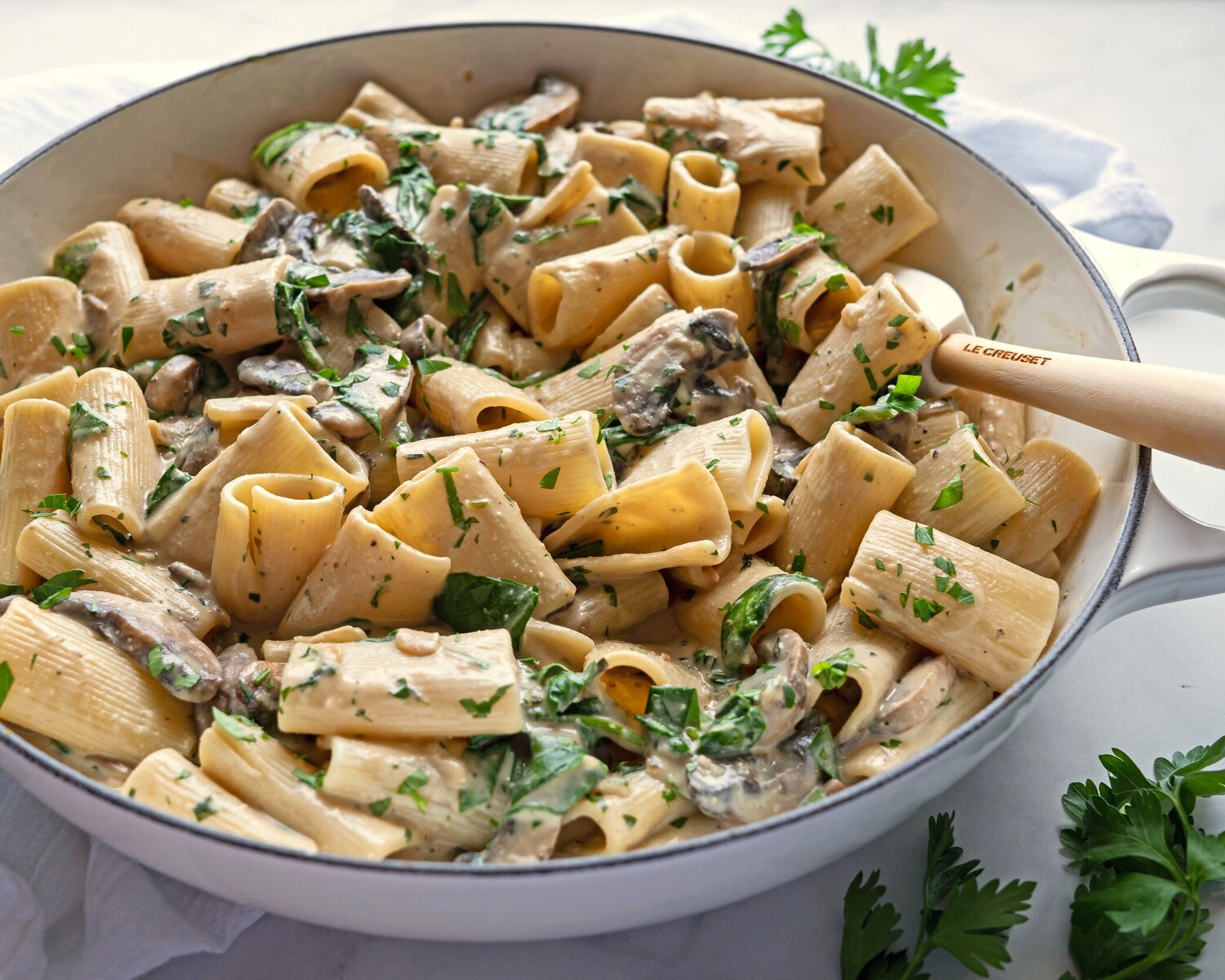 Creamy Spinach and Mushroom Pasta